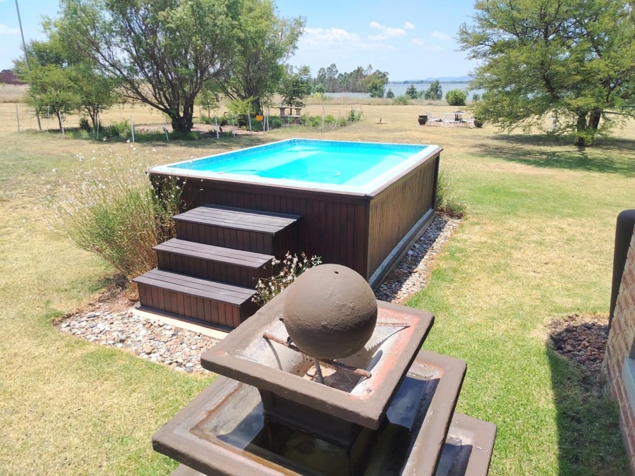 3 Bedroom Property for Sale in Vaal Dam Free State